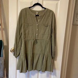 LEXBROWN Green Dress